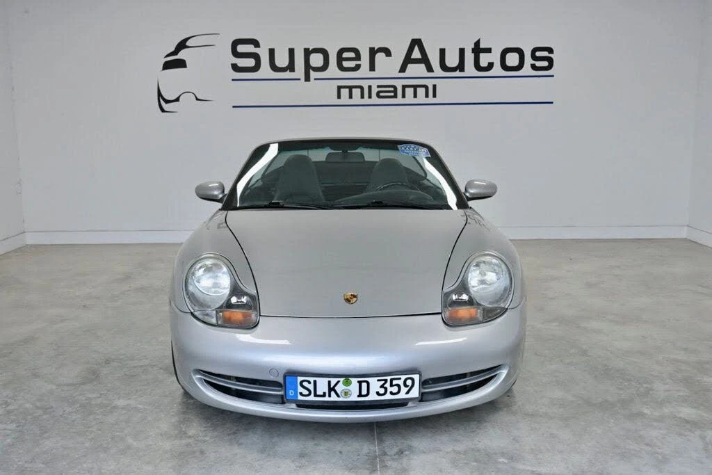 2000 Porsche 996 Carrera 4 - Image 2 of 31