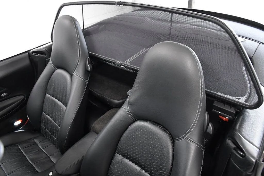 2000 Porsche 996 Carrera 4 - Image 17 of 31