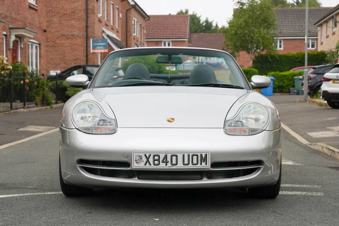 2000 Porsche 996 Carrera 4 - Image 3 of 31