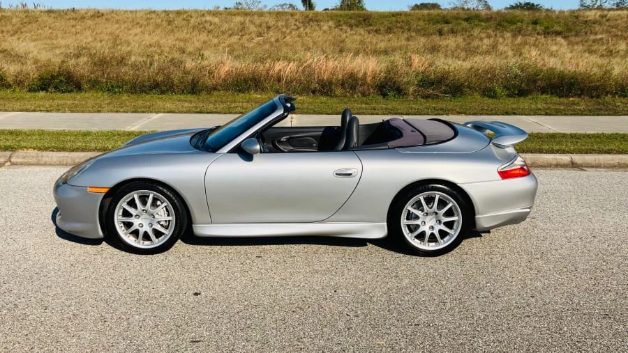 2000 Porsche 996 Carrera 4 - Image 2 of 10