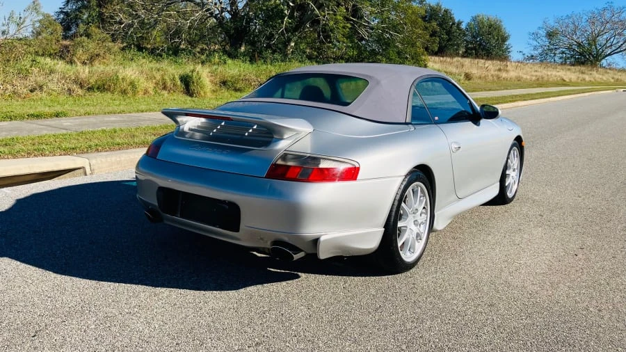 2000 Porsche 996 Carrera 4 - Image 3 of 10