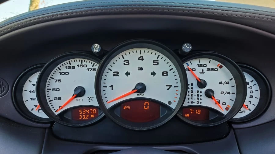 2000 Porsche 996 Carrera 4 - Image 5 of 15