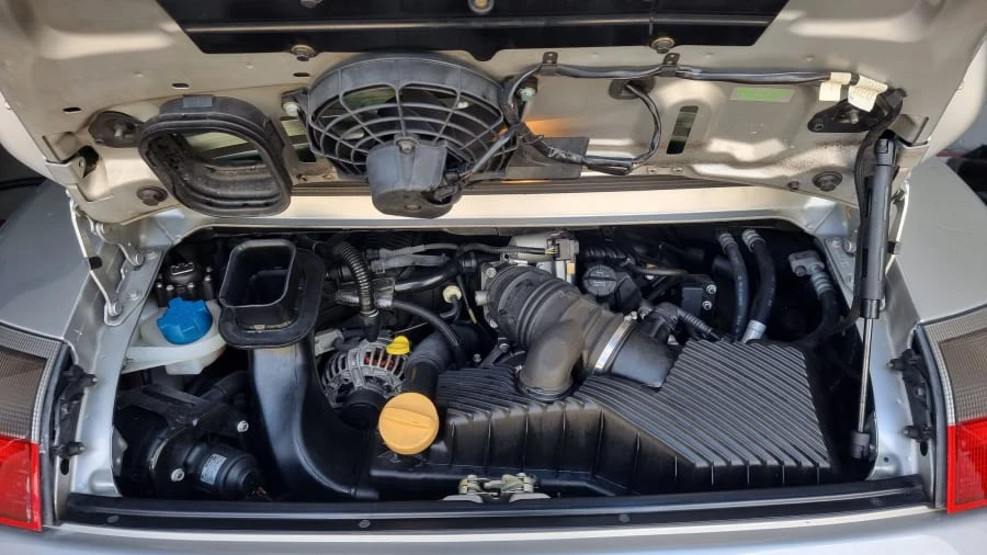 2000 Porsche 996 Carrera 4 - Image 8 of 15