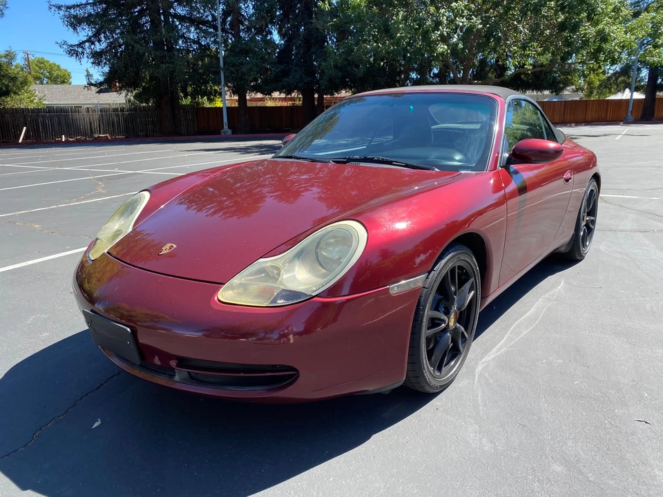 2000 Porsche 996 Carrera 4 - Image 16 of 31
