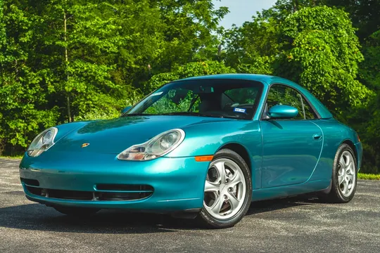 2000 Porsche 911 Carrera 4 Cabriolet