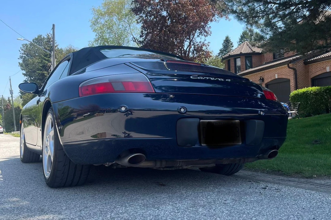 2000 Porsche 996 Carrera 4 - Image 9 of 31