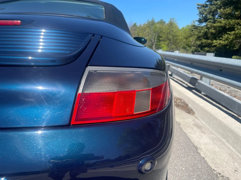2000 Porsche 996 Carrera 4 - Image 29 of 31