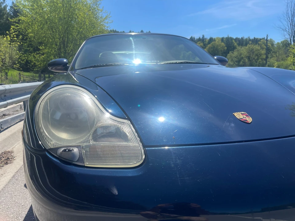 2000 Porsche 996 Carrera 4 - Image 16 of 31
