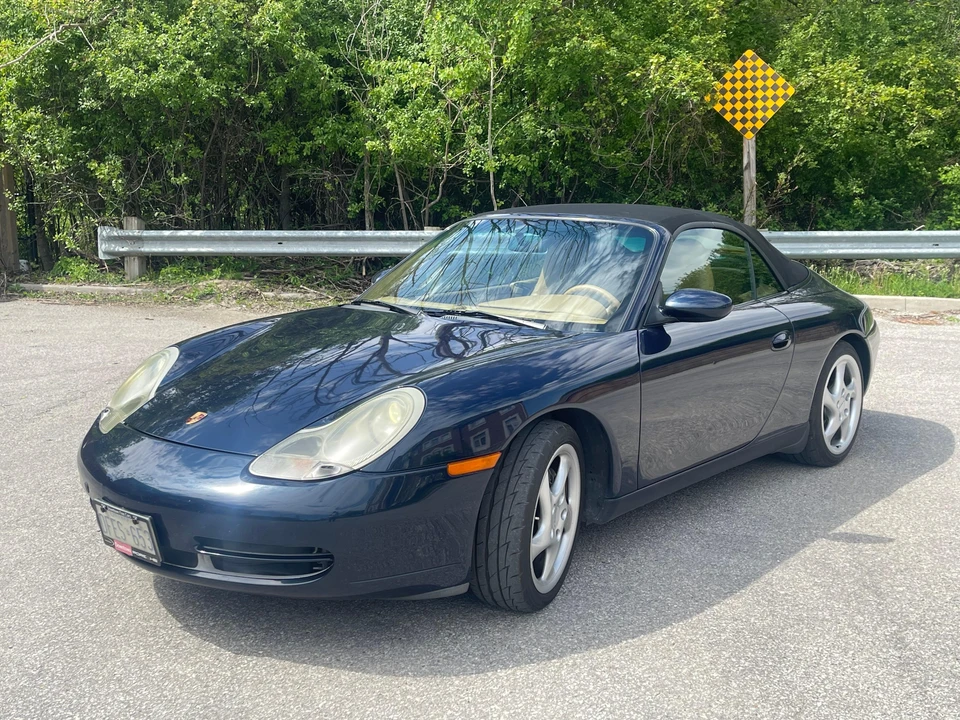 2000 Porsche 996 Carrera 4 - Image 7 of 31