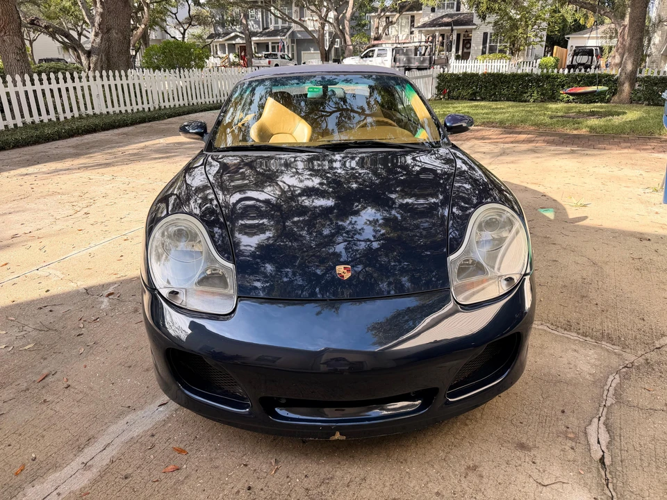 2000 Porsche 996 Carrera 4 - Image 6 of 31