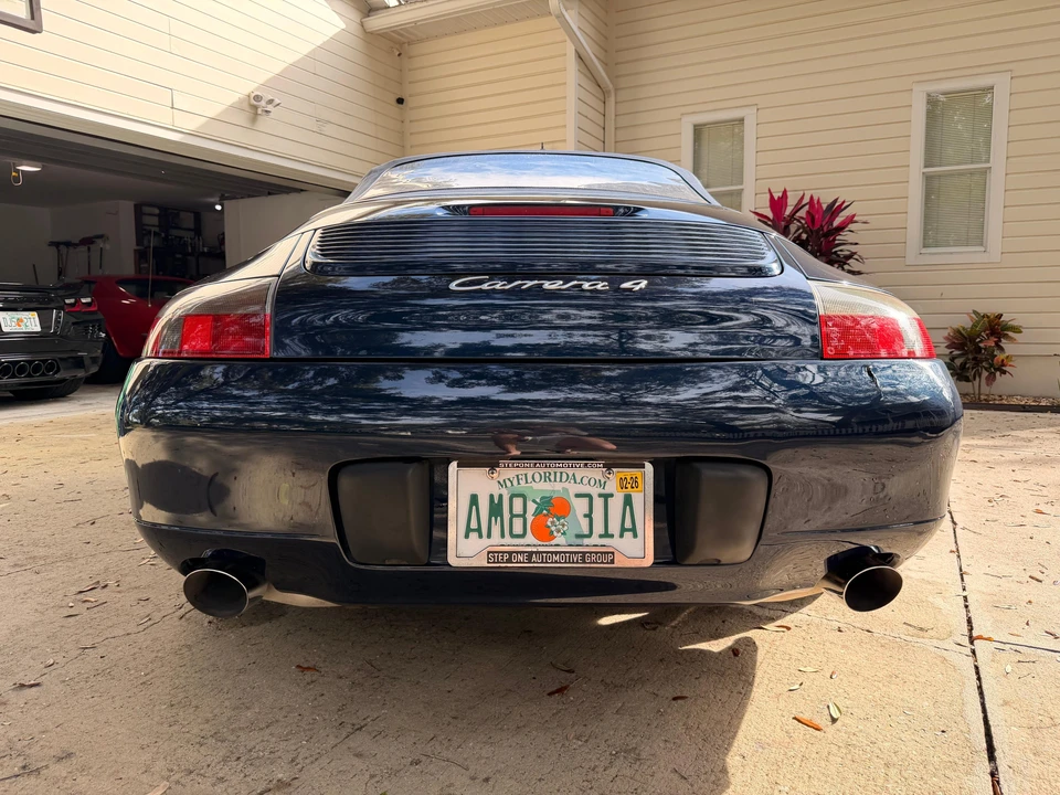 2000 Porsche 996 Carrera 4 - Image 17 of 31