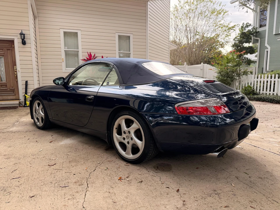 2000 Porsche 996 Carrera 4 - Image 14 of 31