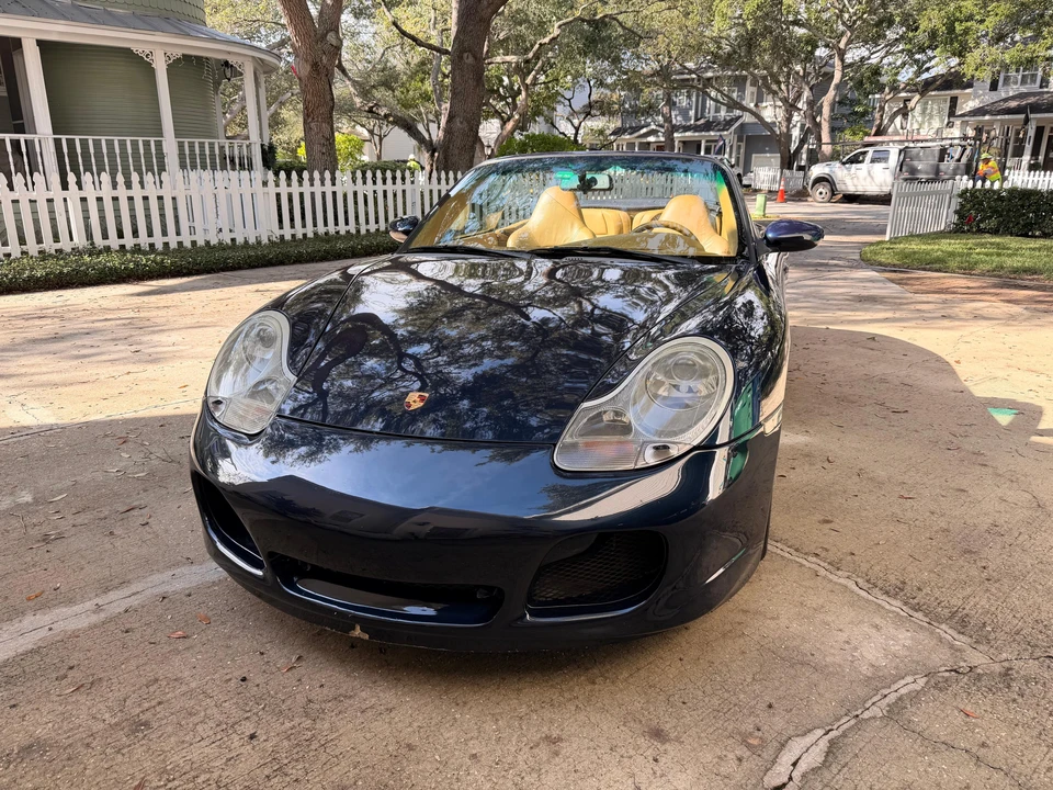 2000 Porsche 996 Carrera 4 - Image 7 of 31