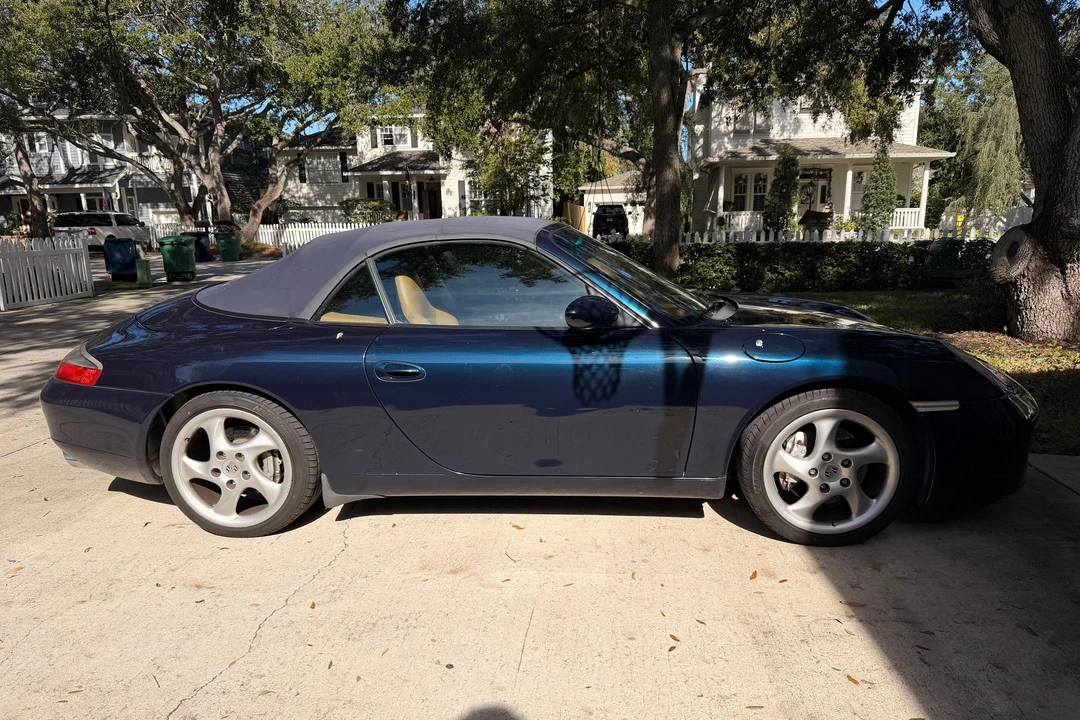 2000 Porsche 996 Carrera 4 - Image 3 of 31