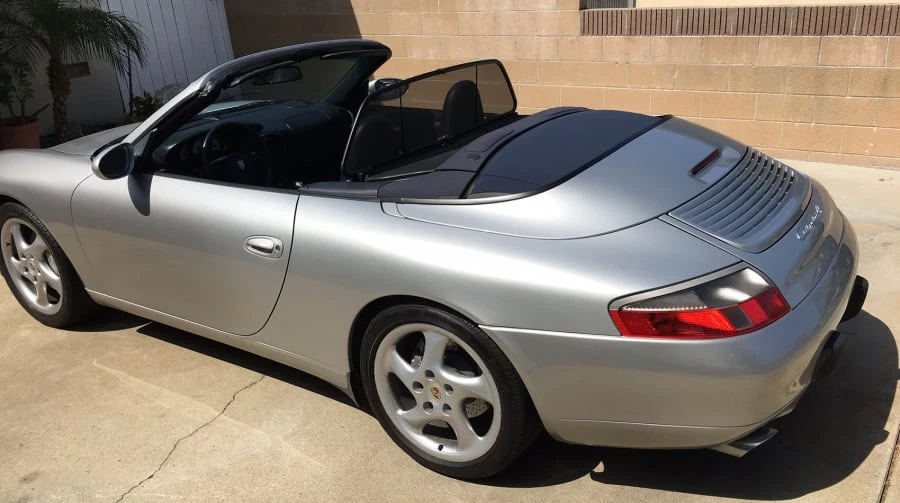 2000 Porsche 996 Carrera 4 - Image 3 of 11