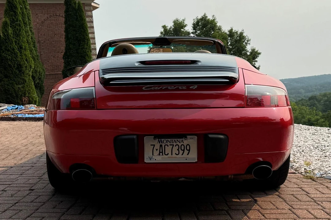 2000 Porsche 996 Carrera 4 - Image 5 of 31