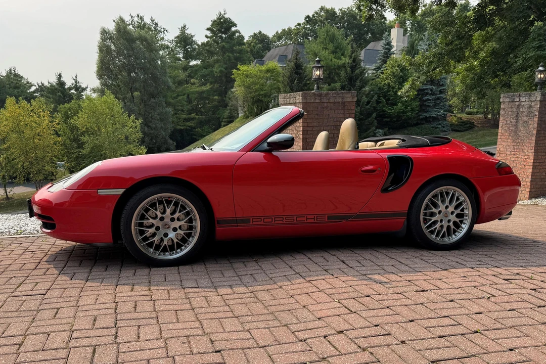 2000 Porsche 996 Carrera 4 - Image 3 of 31