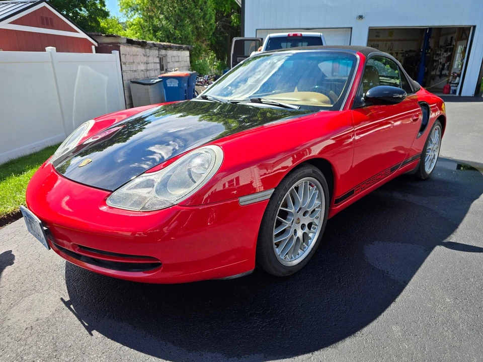 2000 Porsche 996 Carrera 4 - Image 12 of 31
