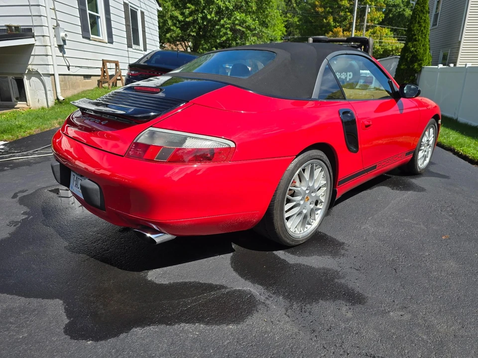 2000 Porsche 996 Carrera 4 - Image 19 of 31