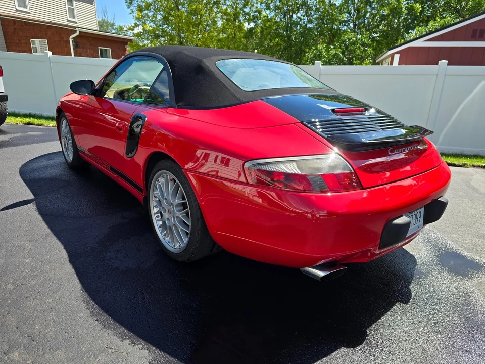 2000 Porsche 996 Carrera 4 - Image 15 of 31