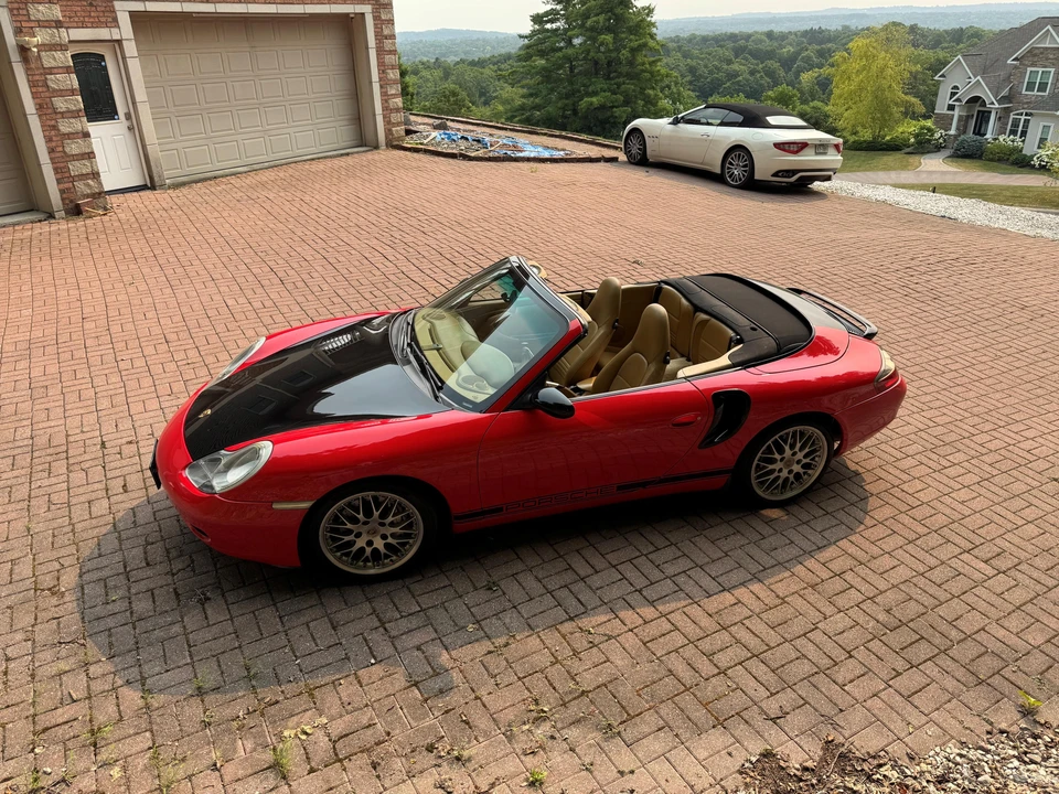 2000 Porsche 996 Carrera 4 - Image 6 of 31