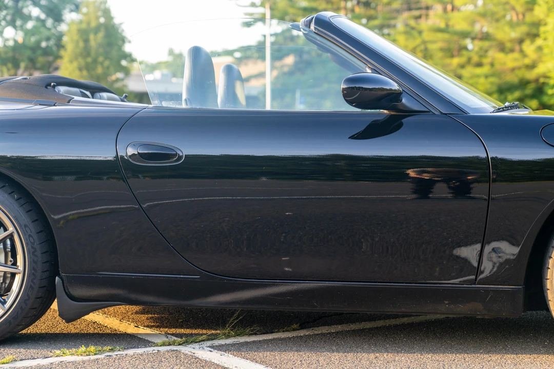 2000 Porsche 996 Carrera 4 - Image 26 of 31