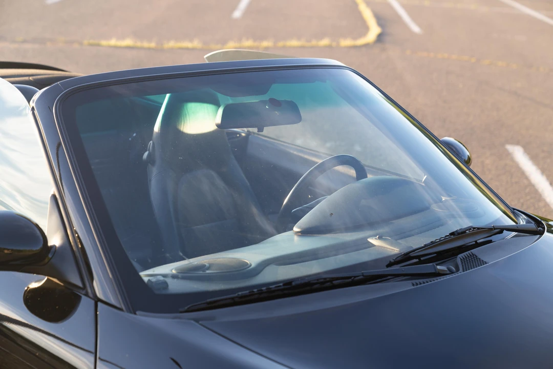2000 Porsche 996 Carrera 4 - Image 31 of 31