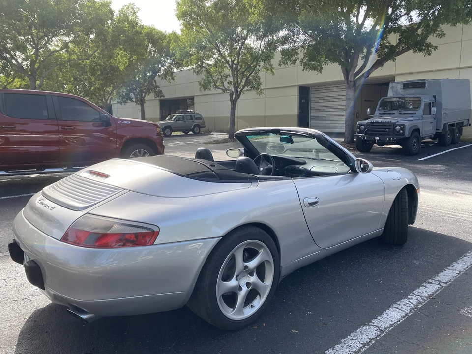 2000 Porsche 996 Carrera - Image 22 of 31