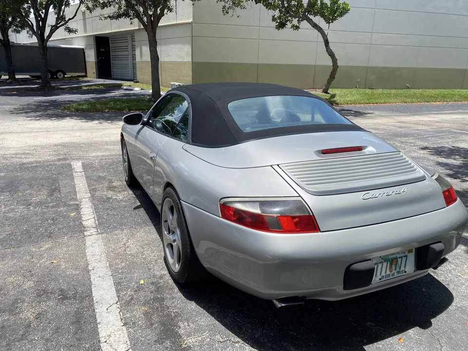 2000 Porsche 996 Carrera - Image 16 of 31
