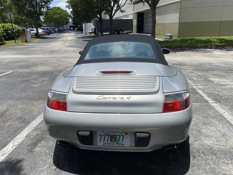 2000 Porsche 996 Carrera - Image 18 of 31