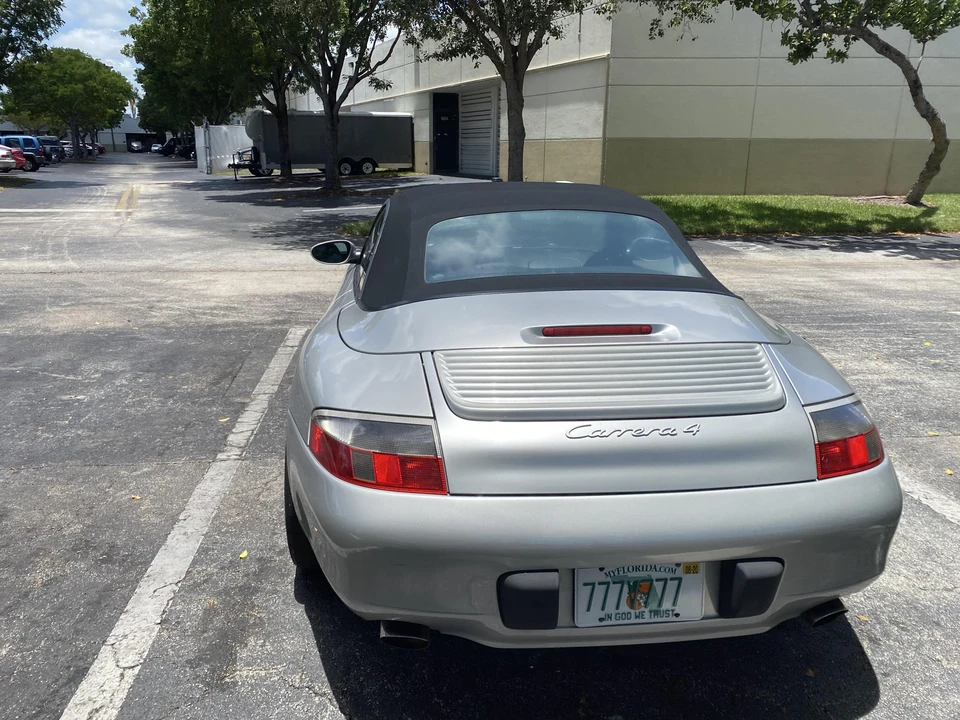 2000 Porsche 996 Carrera - Image 17 of 31