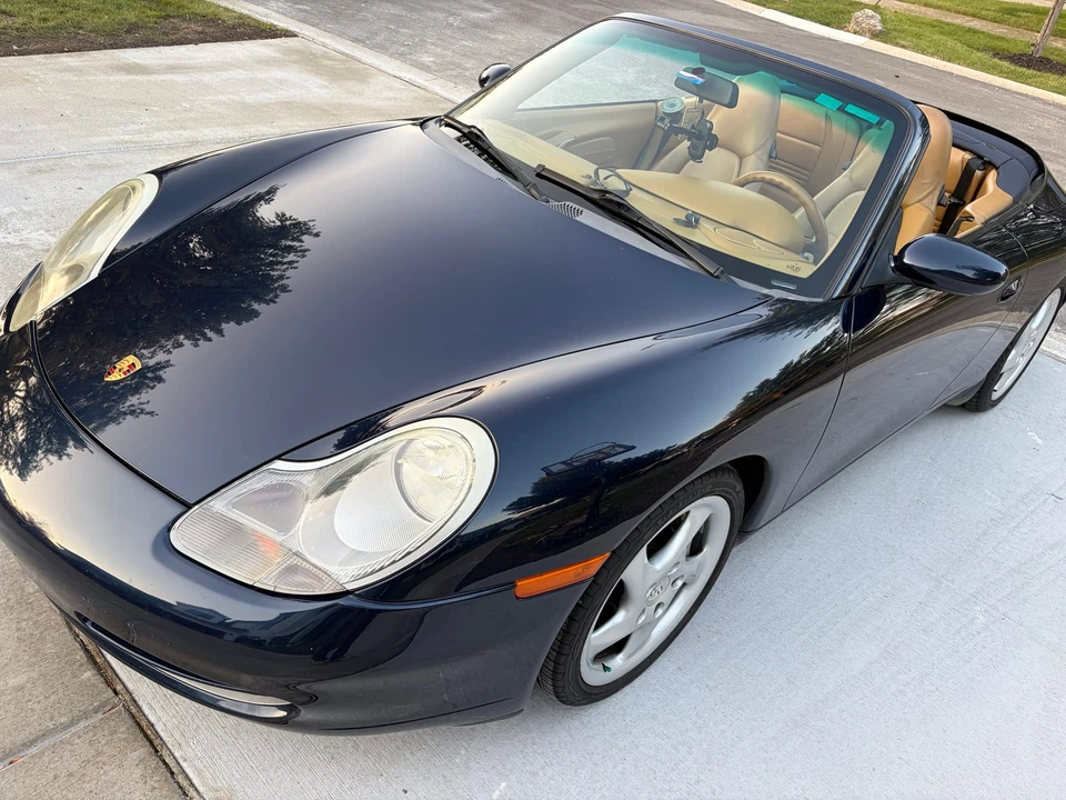 2000 Porsche 996 Carrera 4 - Image 13 of 31