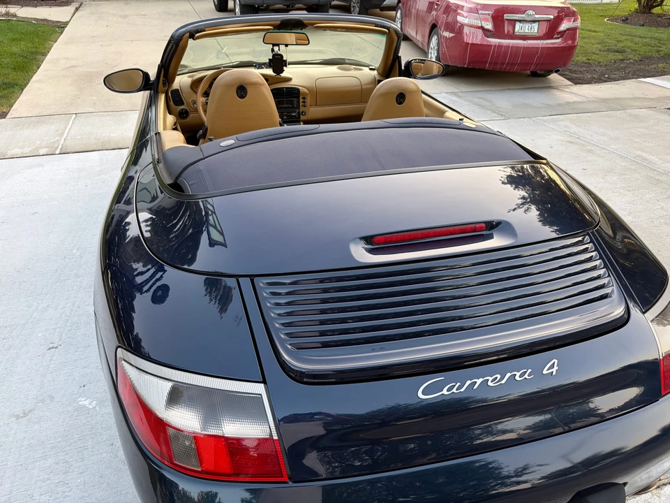 2000 Porsche 996 Carrera 4 - Image 17 of 31