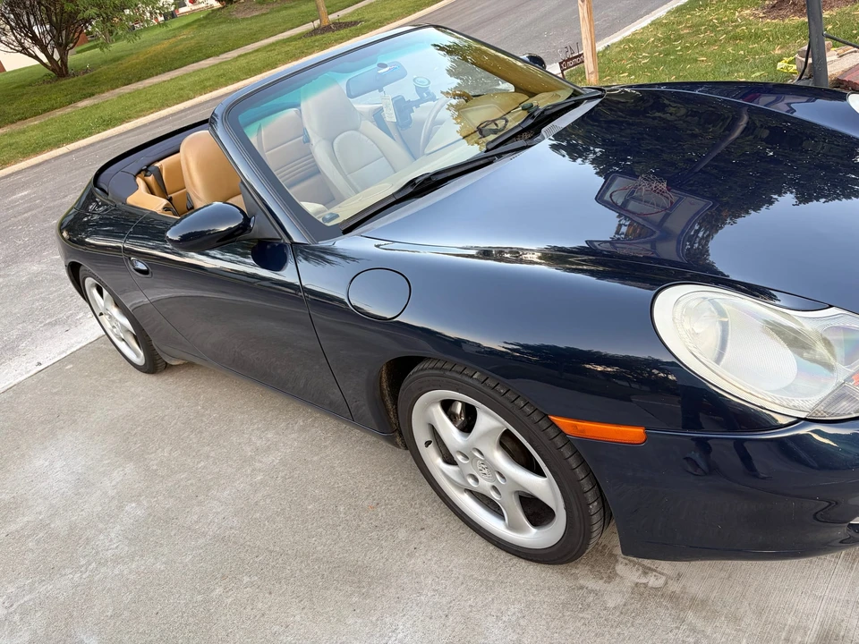 2000 Porsche 996 Carrera 4 - Image 27 of 31