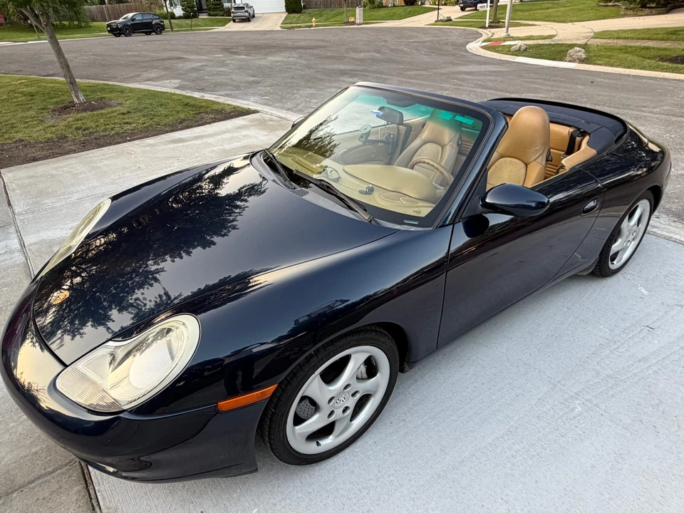 2000 Porsche 996 Carrera 4 - Image 3 of 31