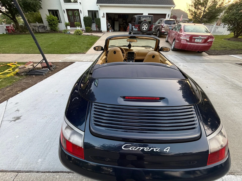 2000 Porsche 996 Carrera 4 - Image 18 of 31