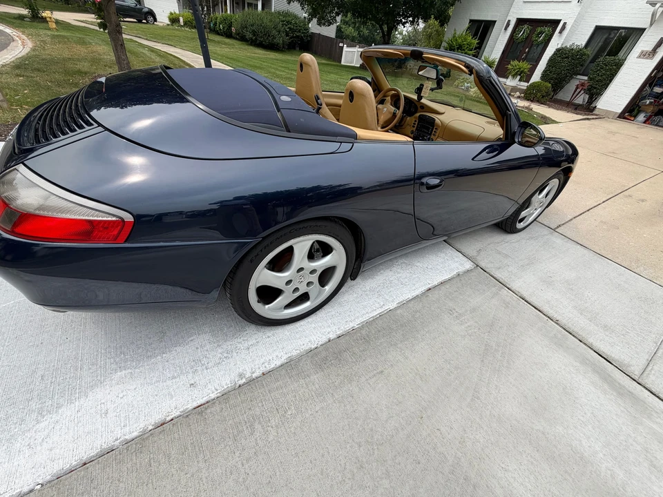 2000 Porsche 996 Carrera 4 - Image 22 of 31