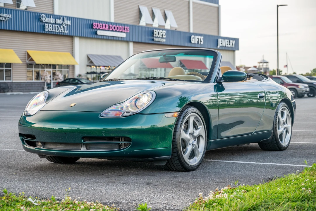 2000 Porsche 996 Carrera 4 - Image 7 of 31
