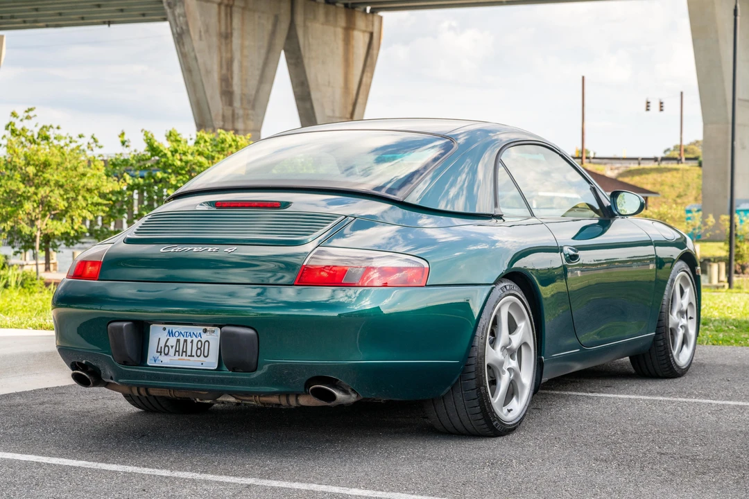 2000 Porsche 996 Carrera 4 - Image 22 of 31