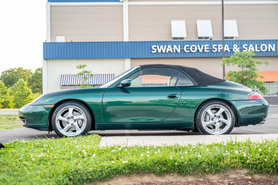 2000 Porsche 996 Carrera 4 - Image 3 of 31