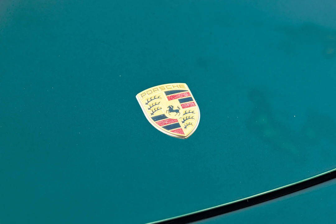 2000 Porsche 996 Carrera 4 - Image 27 of 31
