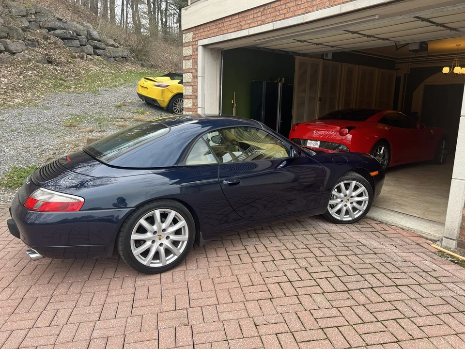2000 Porsche 996 Carrera 4 - Image 21 of 31