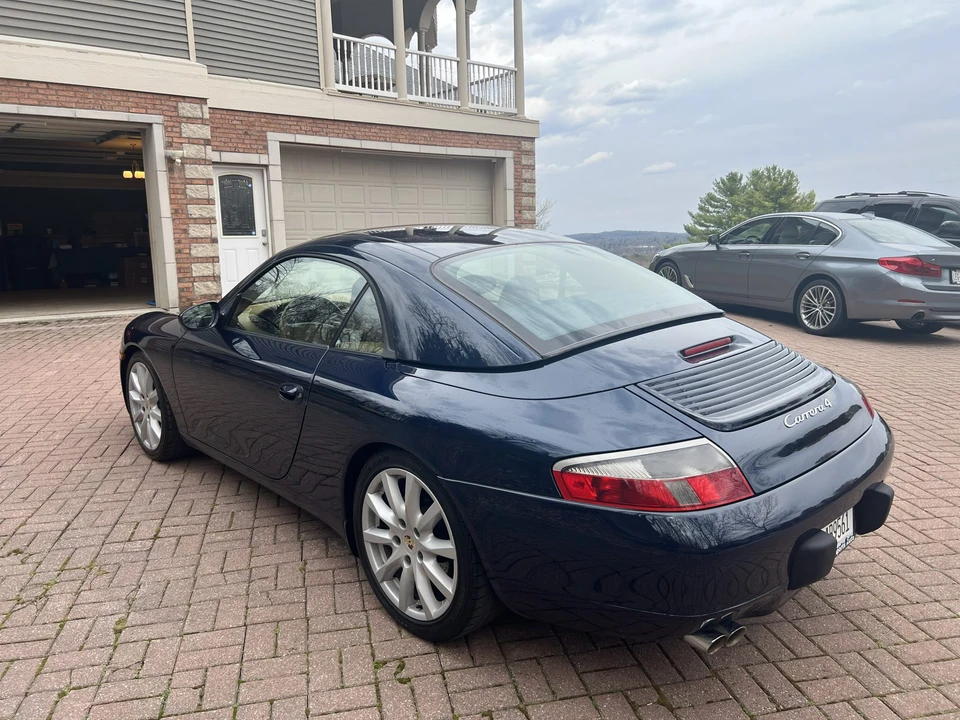 2000 Porsche 996 Carrera 4 - Image 15 of 31