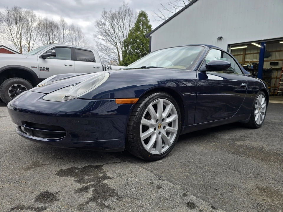 2000 Porsche 996 Carrera 4 - Image 7 of 31
