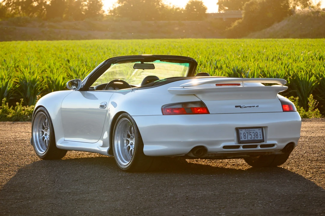 2000 Porsche 996 Carrera 4 - Image 20 of 31