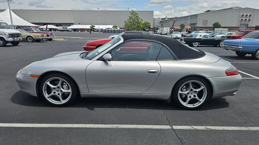 2000 Porsche 996 Carrera 4 - Image 5 of 12