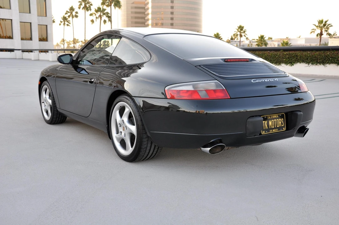 2000 Porsche 996 Carrera - Image 15 of 31