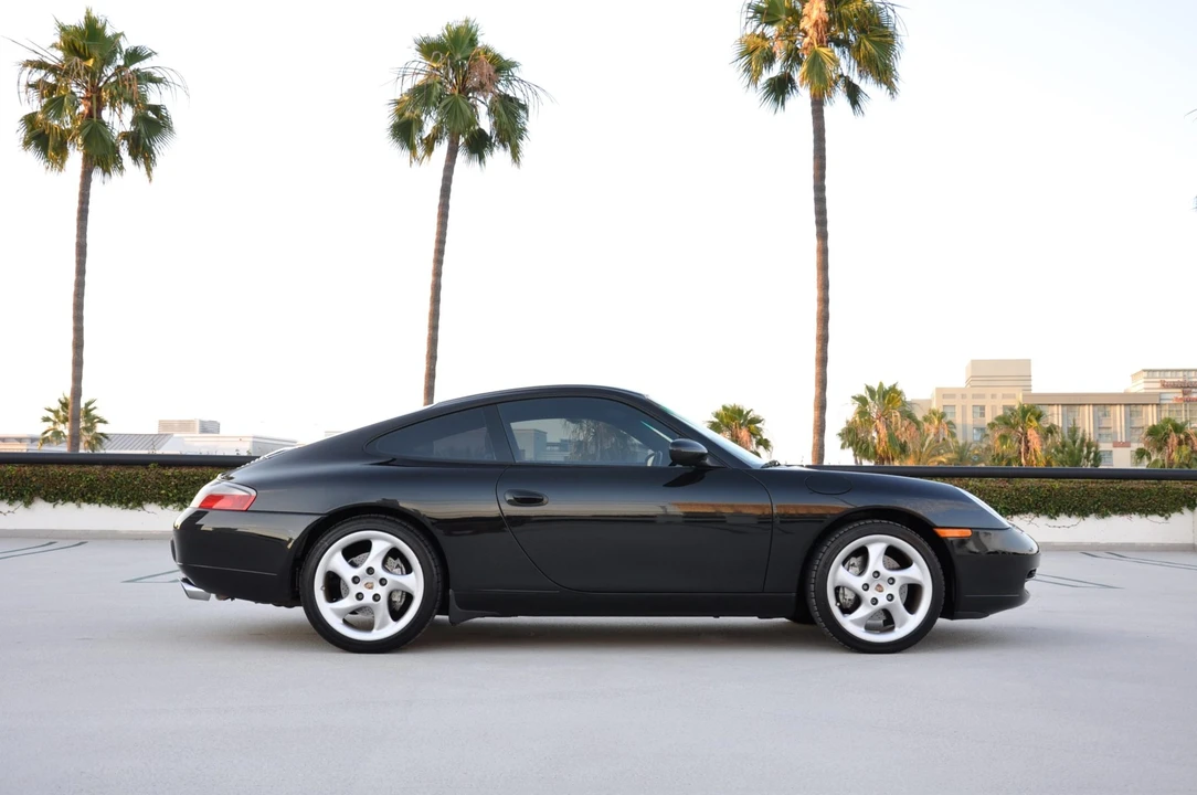 2000 Porsche 996 Carrera - Image 7 of 31