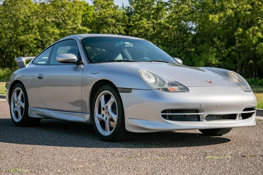 2000 Porsche 911 Carrera 4 Coupe 6-Speed