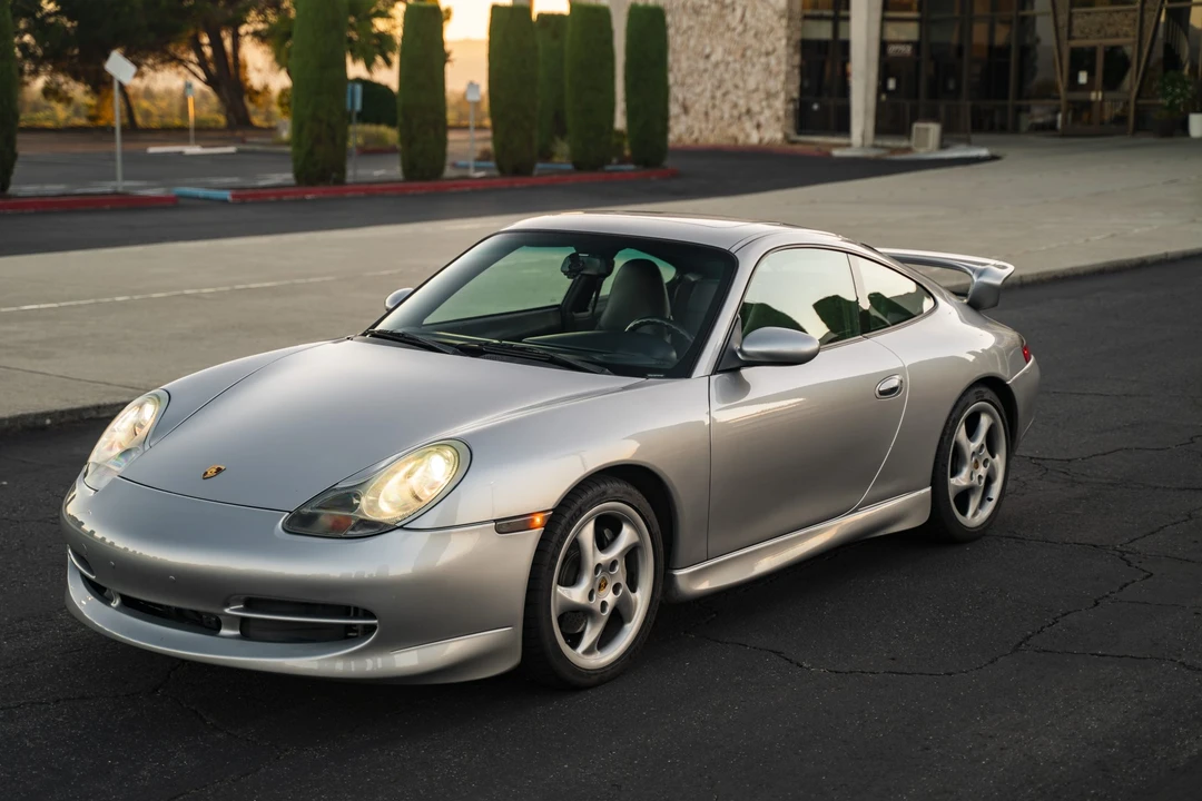 2000 Porsche 996 Carrera - Image 2 of 31
